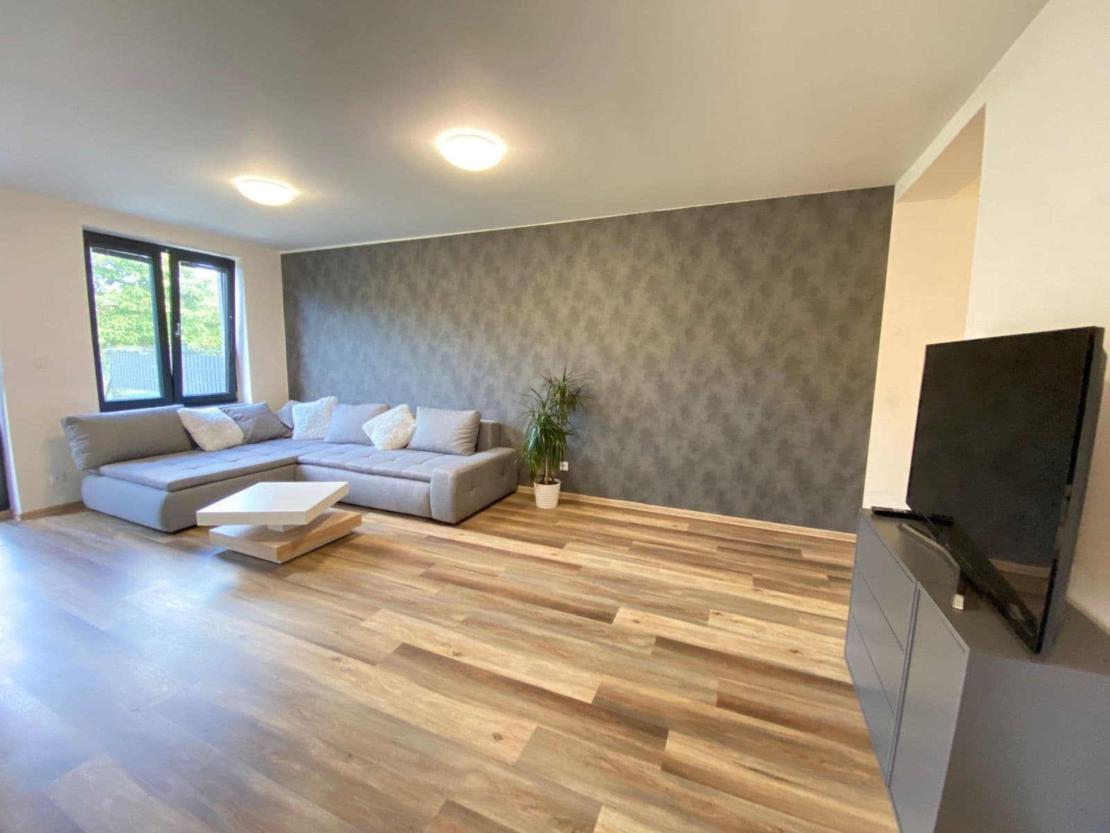 Prenájom bytu 2-izbový 59 m², Nešverova, Brno, Jihomoravský kraj Prenájom bytu 2-izbový 59 m², Nešverova, Brno, Jihomoravský kraj