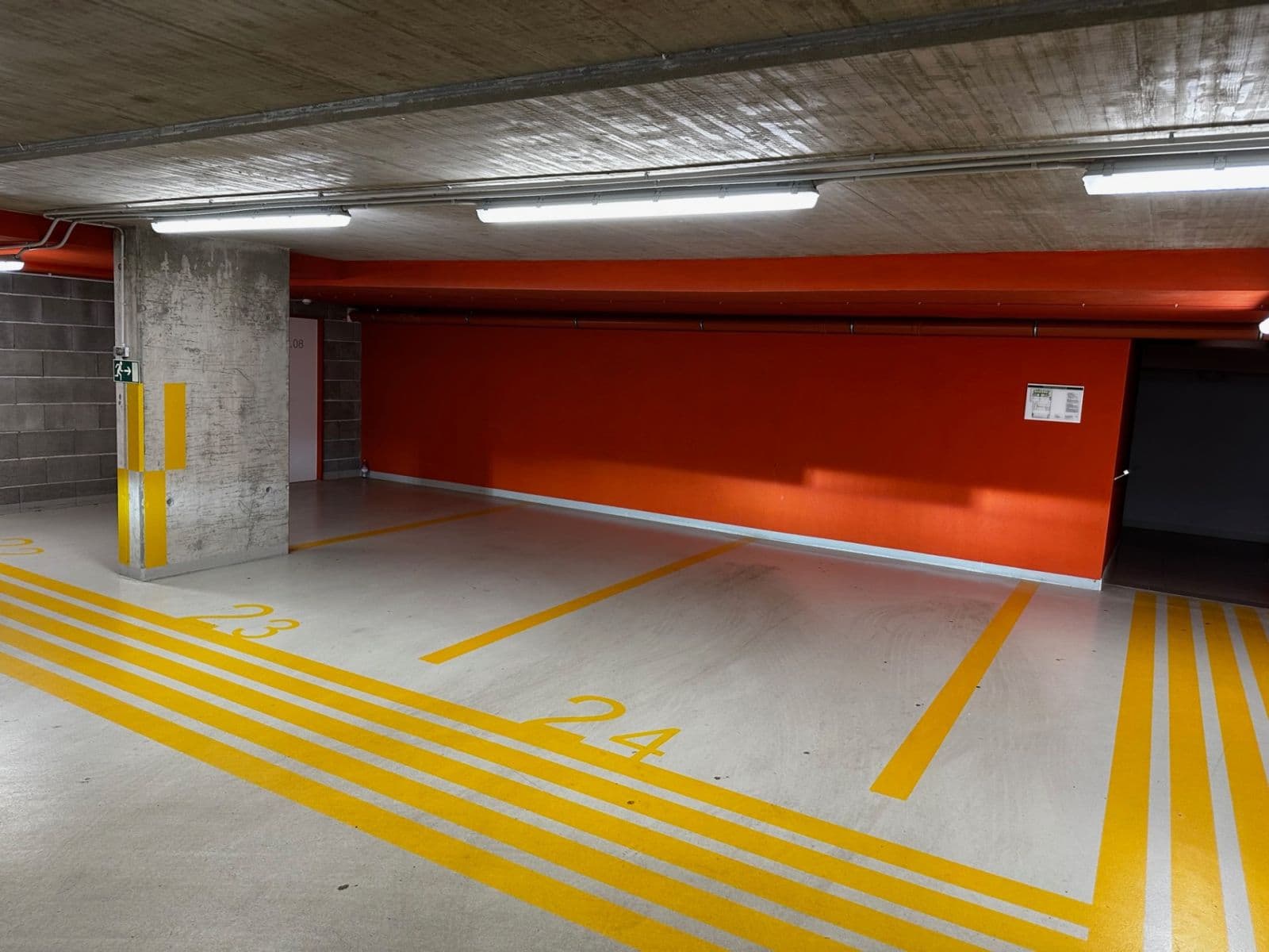 Prenájom garáže 9 m², Sámova, Praha, Praha Prenájom garáže 9 m², Sámova, Praha, Praha