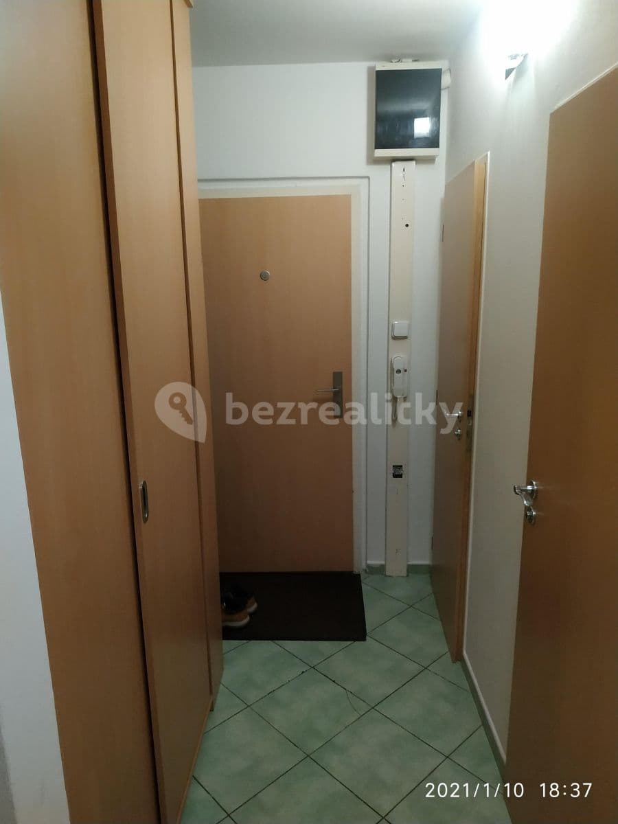 Prenájom bytu 2-izbový 45 m², Ohradní, Praha, Praha Prenájom bytu 2-izbový 45 m², Ohradní, Praha, Praha