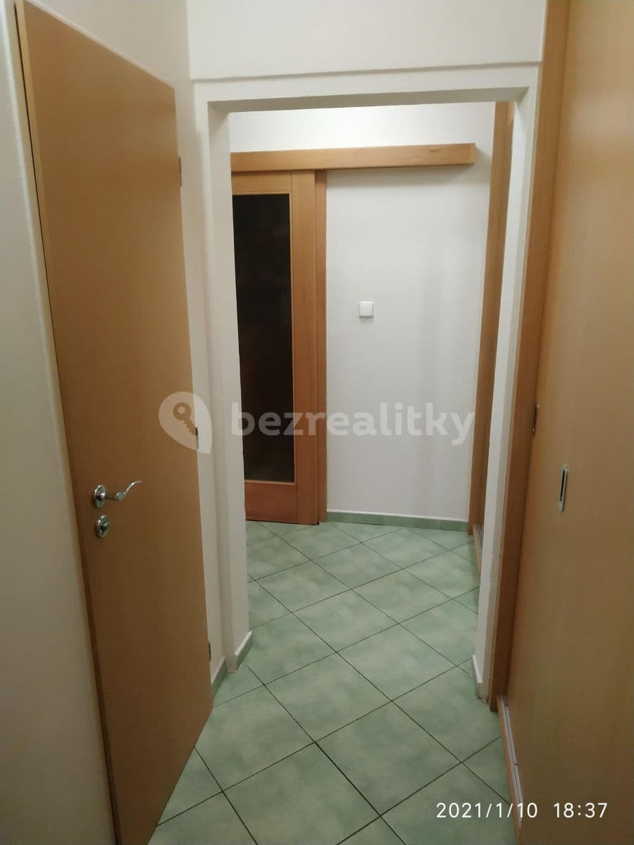 Prenájom bytu 2-izbový 45 m², Ohradní, Praha, Praha Prenájom bytu 2-izbový 45 m², Ohradní, Praha, Praha