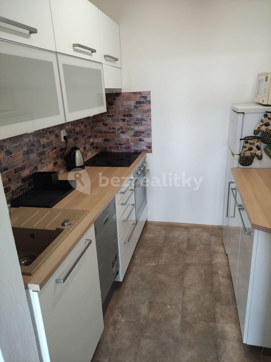 Prenájom bytu 2-izbový 45 m², Ohradní, Praha, Praha Prenájom bytu 2-izbový 45 m², Ohradní, Praha, Praha