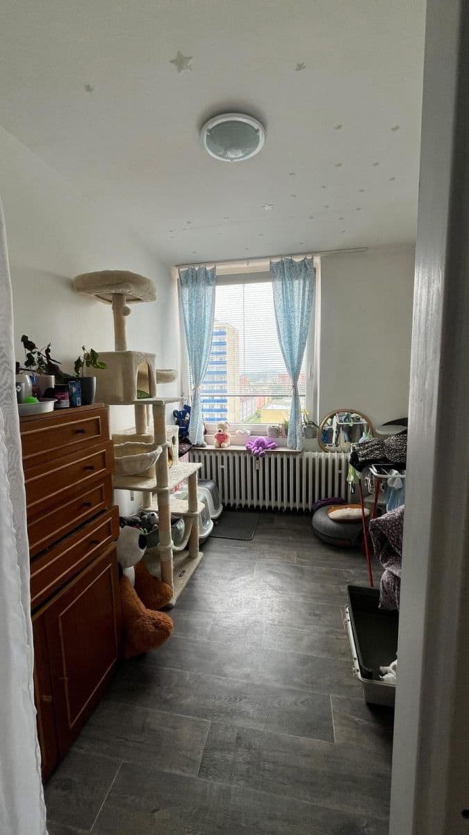 Prenájom bytu 1-izbový 35 m², Třída Míru, Beroun, Středočeský kraj Prenájom bytu 1-izbový 35 m², Třída Míru, Beroun, Středočeský kraj