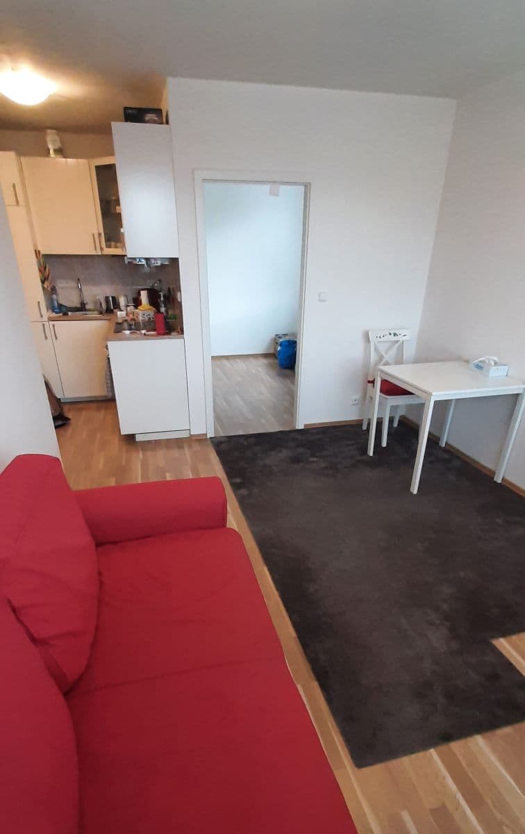 Prenájom bytu 2-izbový 42 m², Laudova, Praha, Praha Prenájom bytu 2-izbový 42 m², Laudova, Praha, Praha