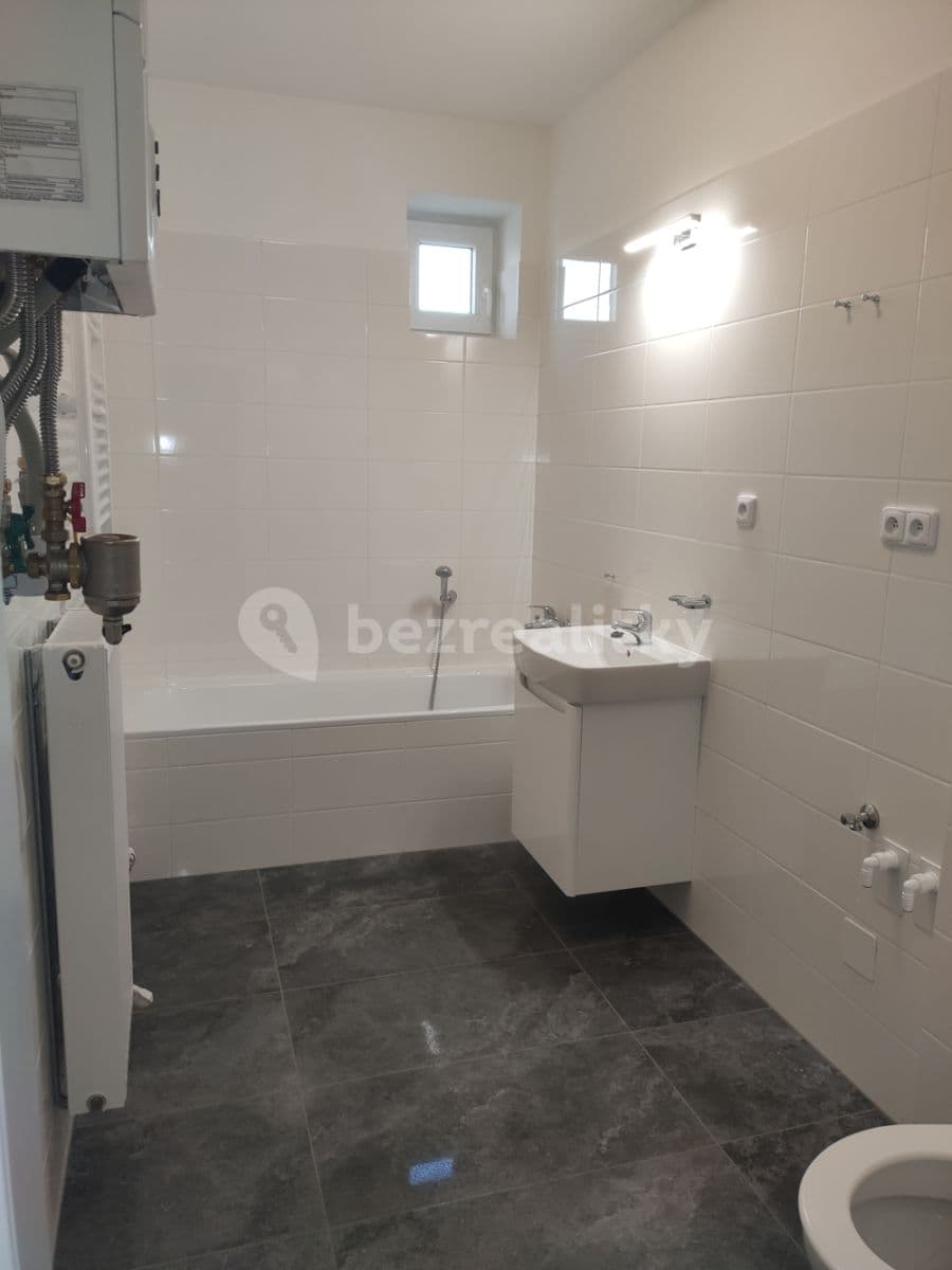 Prenájom bytu 1-izbový 36 m², Olomouc, Olomoucký kraj Prenájom bytu 1-izbový 36 m², Olomouc, Olomoucký kraj