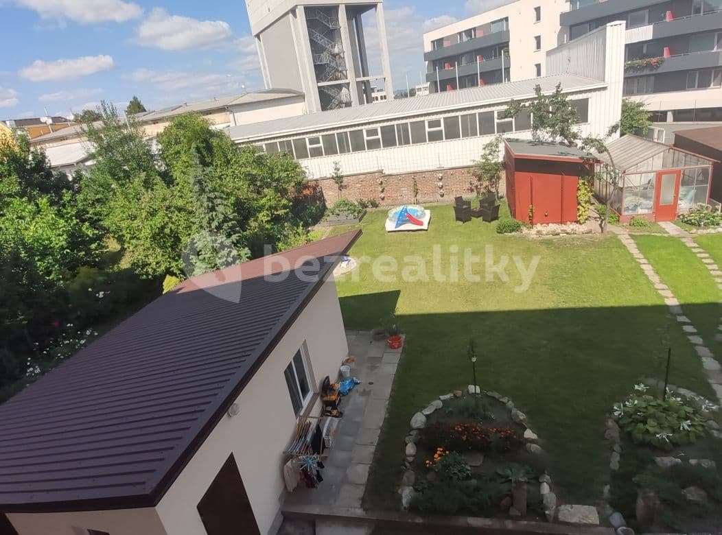 Prenájom bytu 2-izbový 69 m², Olomouc, Olomoucký kraj Prenájom bytu 2-izbový 69 m², Olomouc, Olomoucký kraj