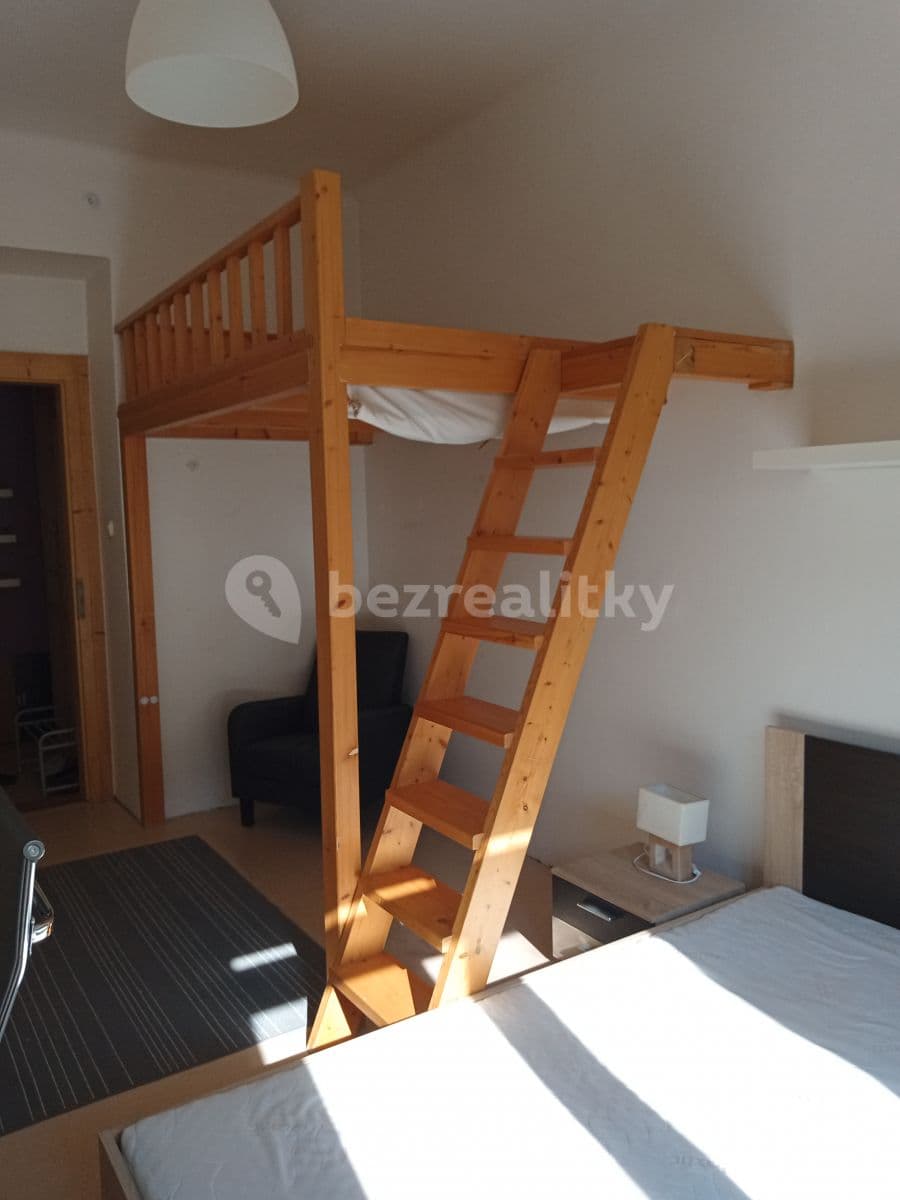 Prenájom bytu 2-izbový 41 m², Přístavní, Praha, Praha Prenájom bytu 2-izbový 41 m², Přístavní, Praha, Praha