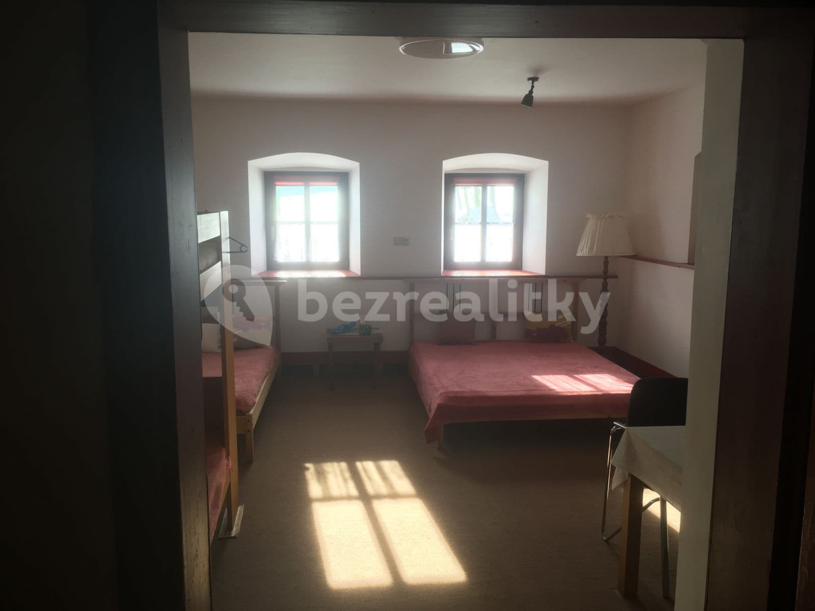 Prenájom rekreačného objektu 70 m², pozemek 1.000 m², Vrbice, Jihočeský kraj Prenájom rekreačného objektu 70 m², pozemek 1.000 m², Vrbice, Jihočeský kraj