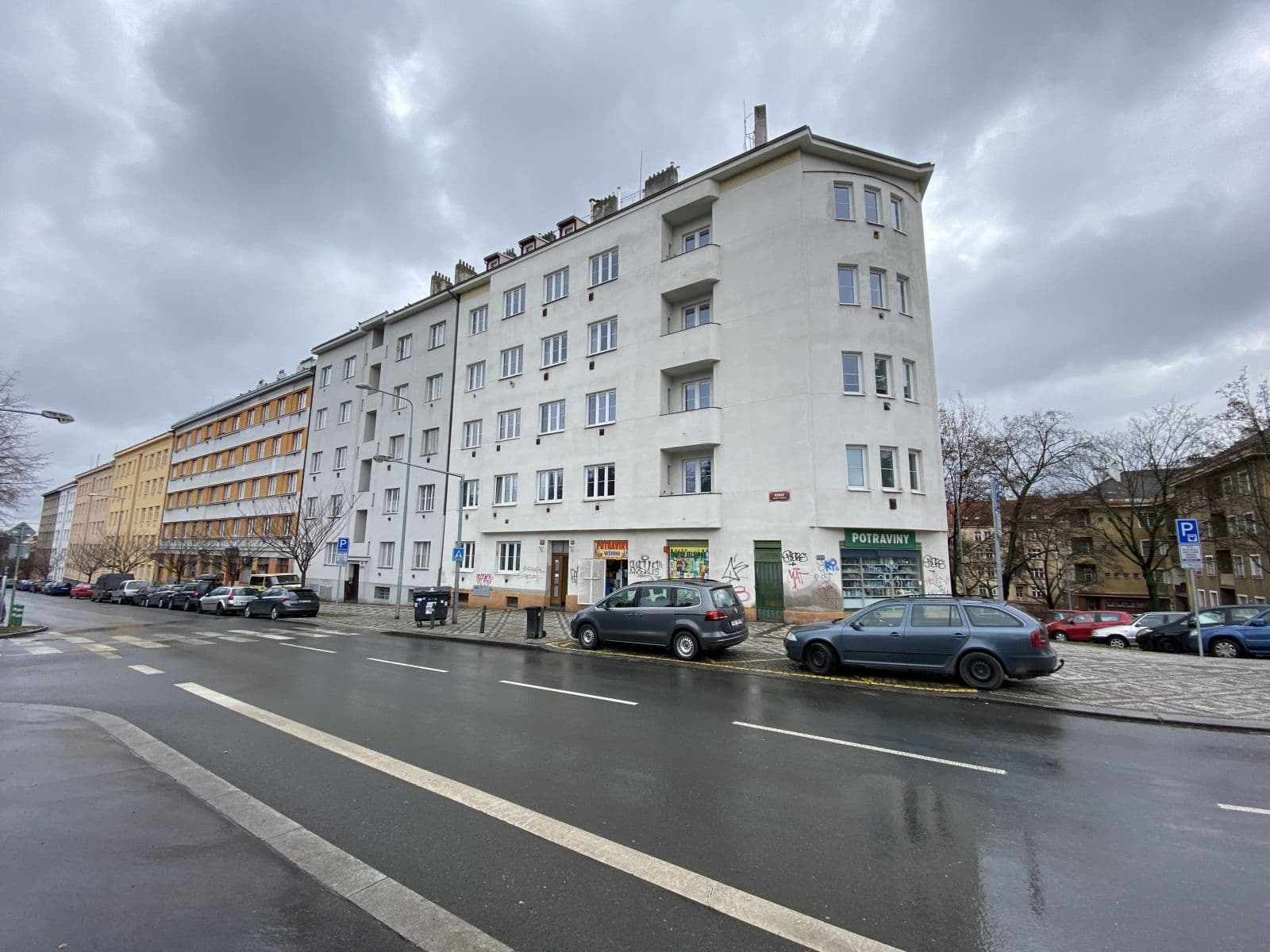 Prenájom bytu 2-izbový 44 m², Ruská, Praha, Praha Prenájom bytu 2-izbový 44 m², Ruská, Praha, Praha
