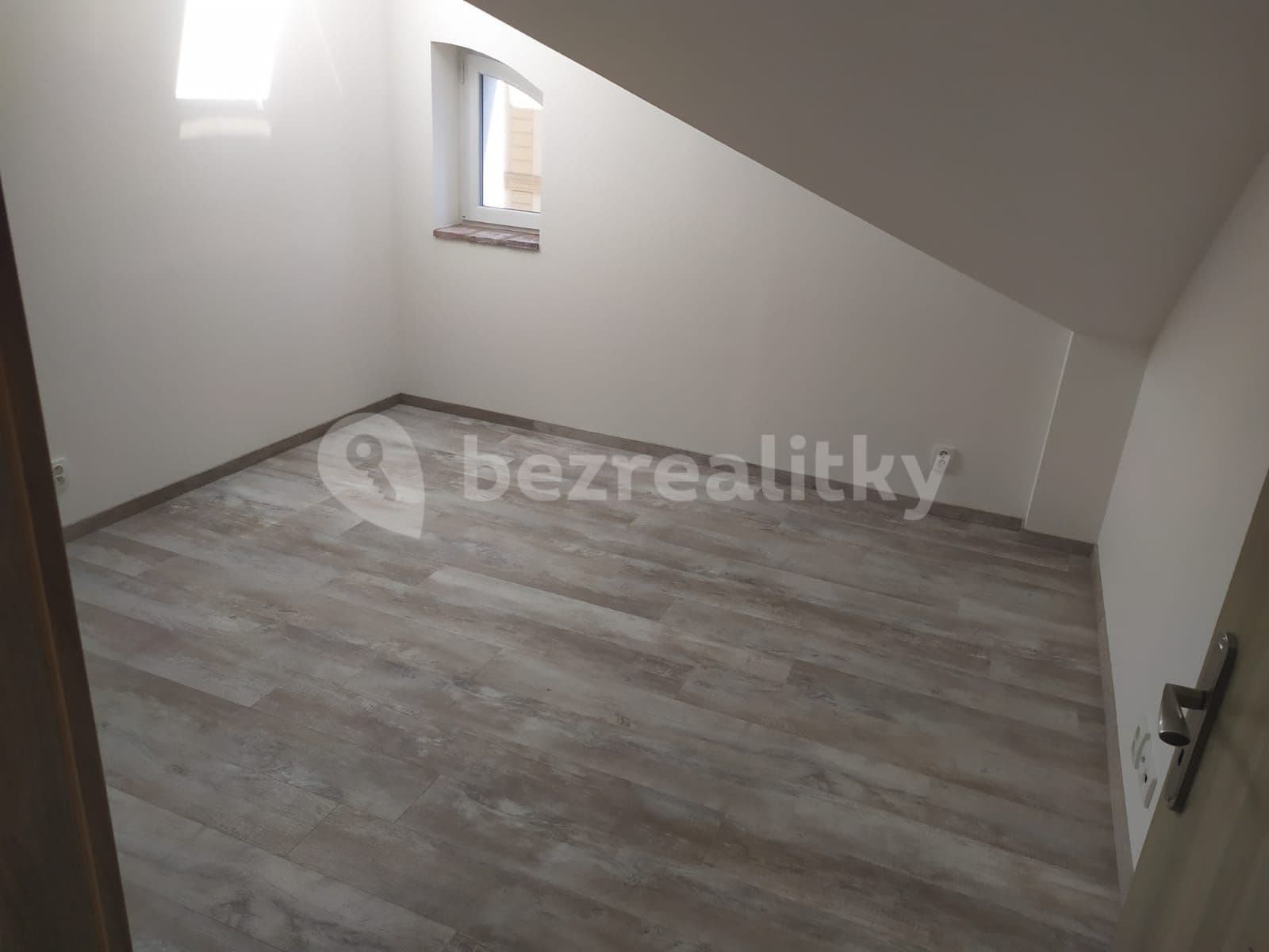 Prenájom bytu 2-izbový 48 m², Šafářova, Praha, Praha Prenájom bytu 2-izbový 48 m², Šafářova, Praha, Praha