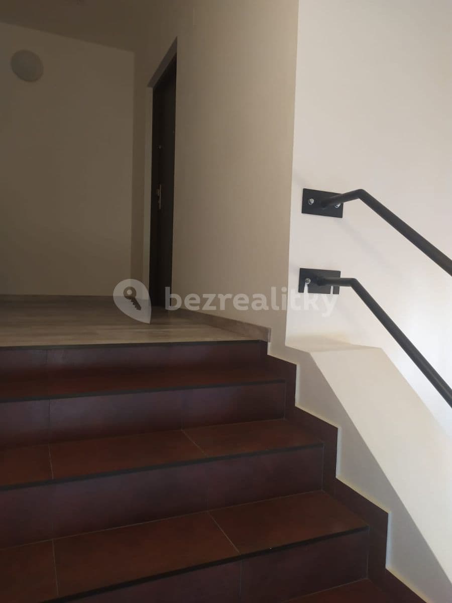 Prenájom bytu 2-izbový 48 m², Šafářova, Praha, Praha Prenájom bytu 2-izbový 48 m², Šafářova, Praha, Praha