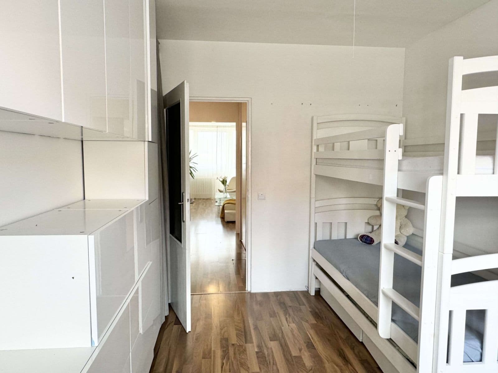 Predaj bytu 3-izbový 73 m², Jateční, Kolín, Středočeský kraj Predaj bytu 3-izbový 73 m², Jateční, Kolín, Středočeský kraj