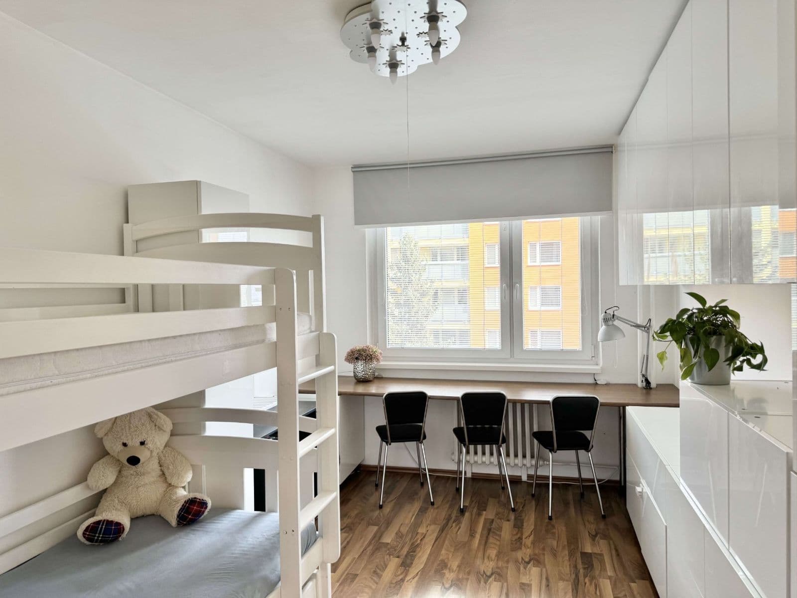 Predaj bytu 3-izbový 73 m², Jateční, Kolín, Středočeský kraj Predaj bytu 3-izbový 73 m², Jateční, Kolín, Středočeský kraj