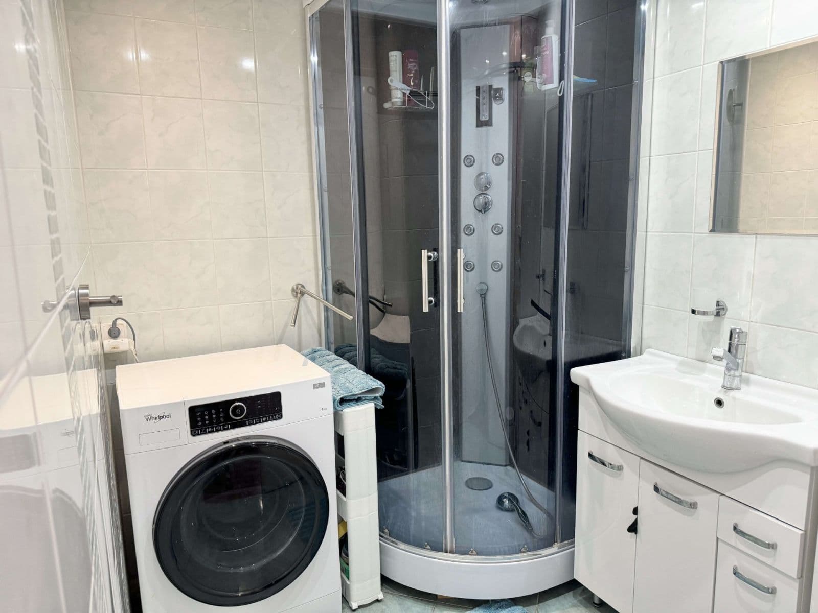 Predaj bytu 3-izbový 73 m², Jateční, Kolín, Středočeský kraj Predaj bytu 3-izbový 73 m², Jateční, Kolín, Středočeský kraj