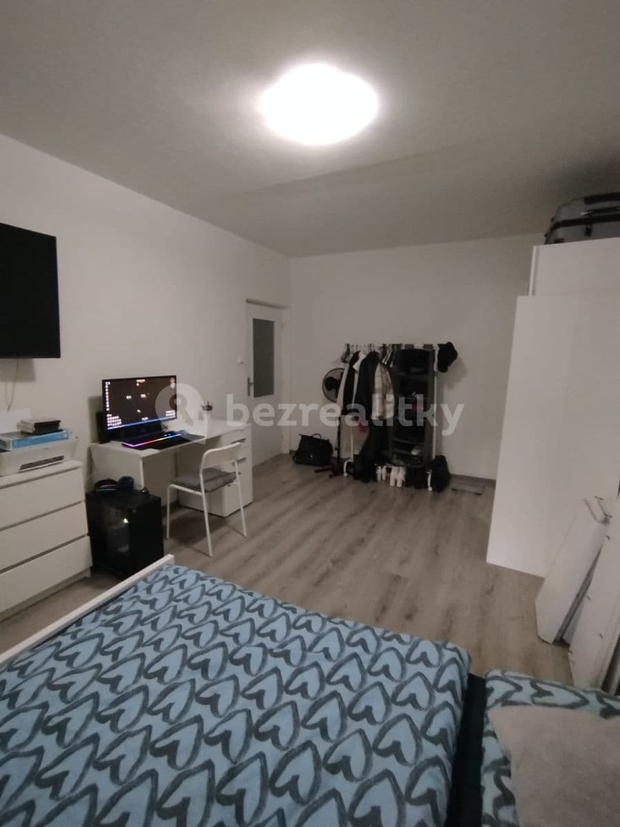 Prenájom bytu 2-izbový 52 m², Káranská, Praha, Praha Prenájom bytu 2-izbový 52 m², Káranská, Praha, Praha