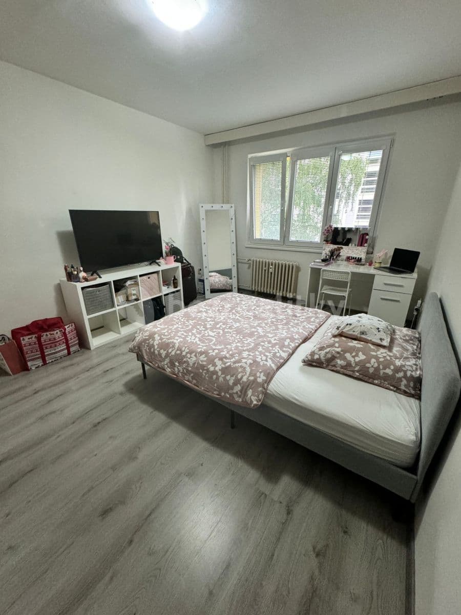 Prenájom bytu 2-izbový 52 m², Káranská, Praha, Praha Prenájom bytu 2-izbový 52 m², Káranská, Praha, Praha