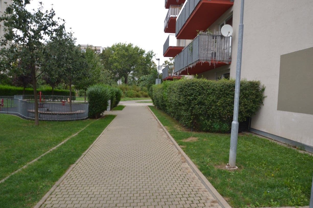 Prenájom bytu 2-izbový 64 m², Petržílkova, Praha, Praha Prenájom bytu 2-izbový 64 m², Petržílkova, Praha, Praha