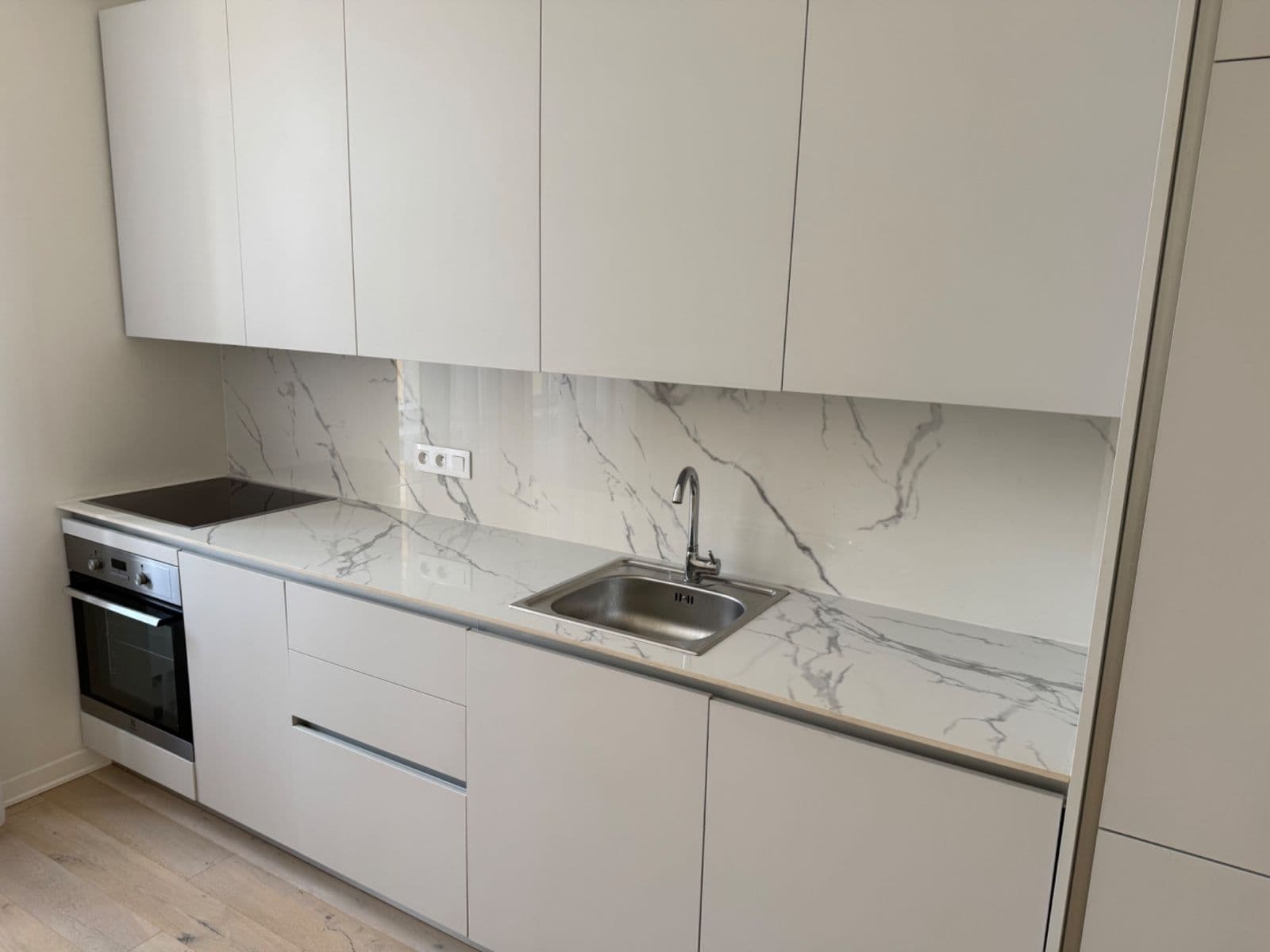 Prenájom bytu 2-izbový 37 m², Kmochova, Praha, Praha Prenájom bytu 2-izbový 37 m², Kmochova, Praha, Praha