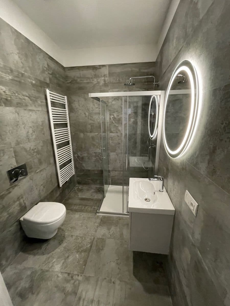 Prenájom bytu 2-izbový 47 m², Kmochova, Praha, Praha Prenájom bytu 2-izbový 47 m², Kmochova, Praha, Praha