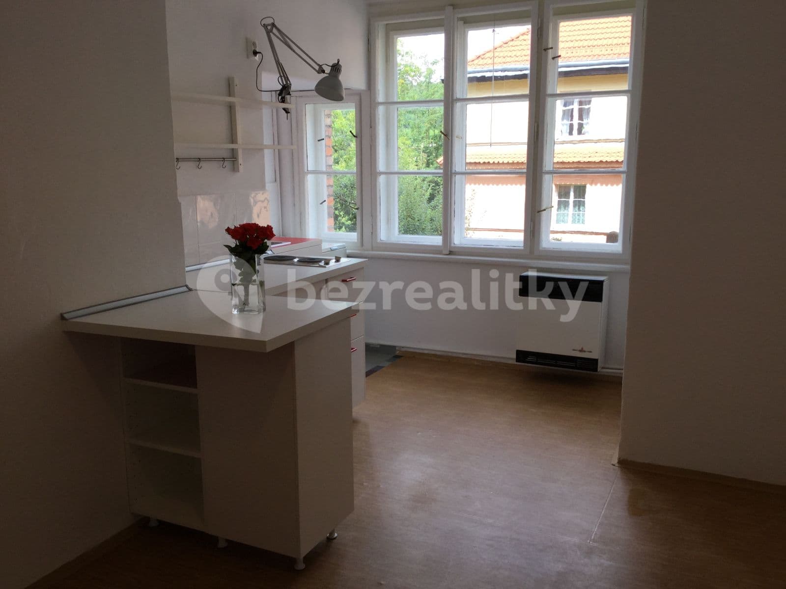 Prenájom bytu 2-izbový 37 m², Píseckého, Praha, Praha Prenájom bytu 2-izbový 37 m², Píseckého, Praha, Praha
