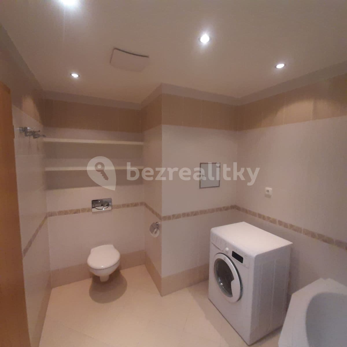 Prenájom bytu 2-izbový 62 m², Tlumačovská, Praha, Praha Prenájom bytu 2-izbový 62 m², Tlumačovská, Praha, Praha