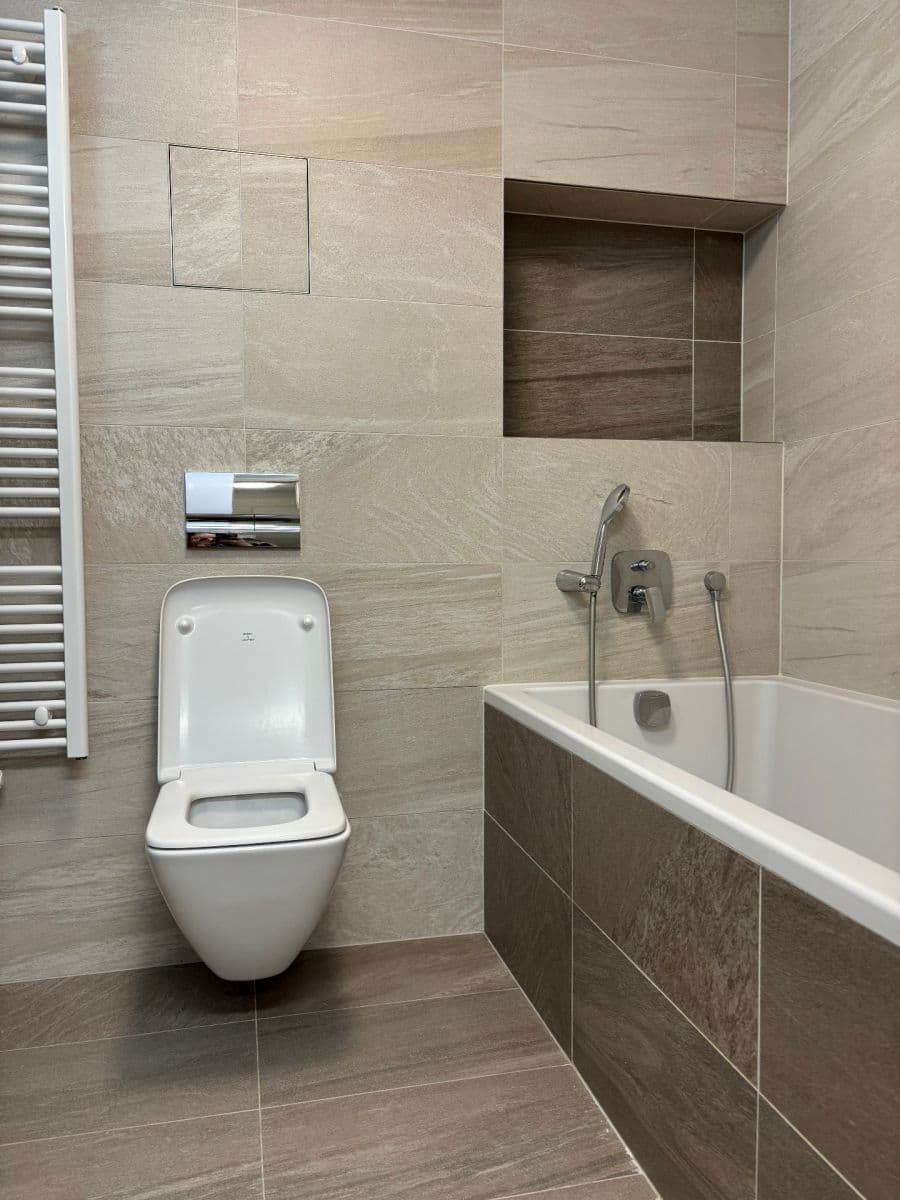Prenájom bytu 2-izbový 56 m², Sanderova, Praha, Praha Prenájom bytu 2-izbový 56 m², Sanderova, Praha, Praha