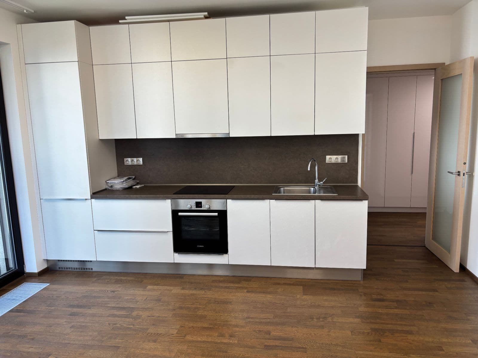 Prenájom bytu 2-izbový 56 m², Sanderova, Praha, Praha Prenájom bytu 2-izbový 56 m², Sanderova, Praha, Praha