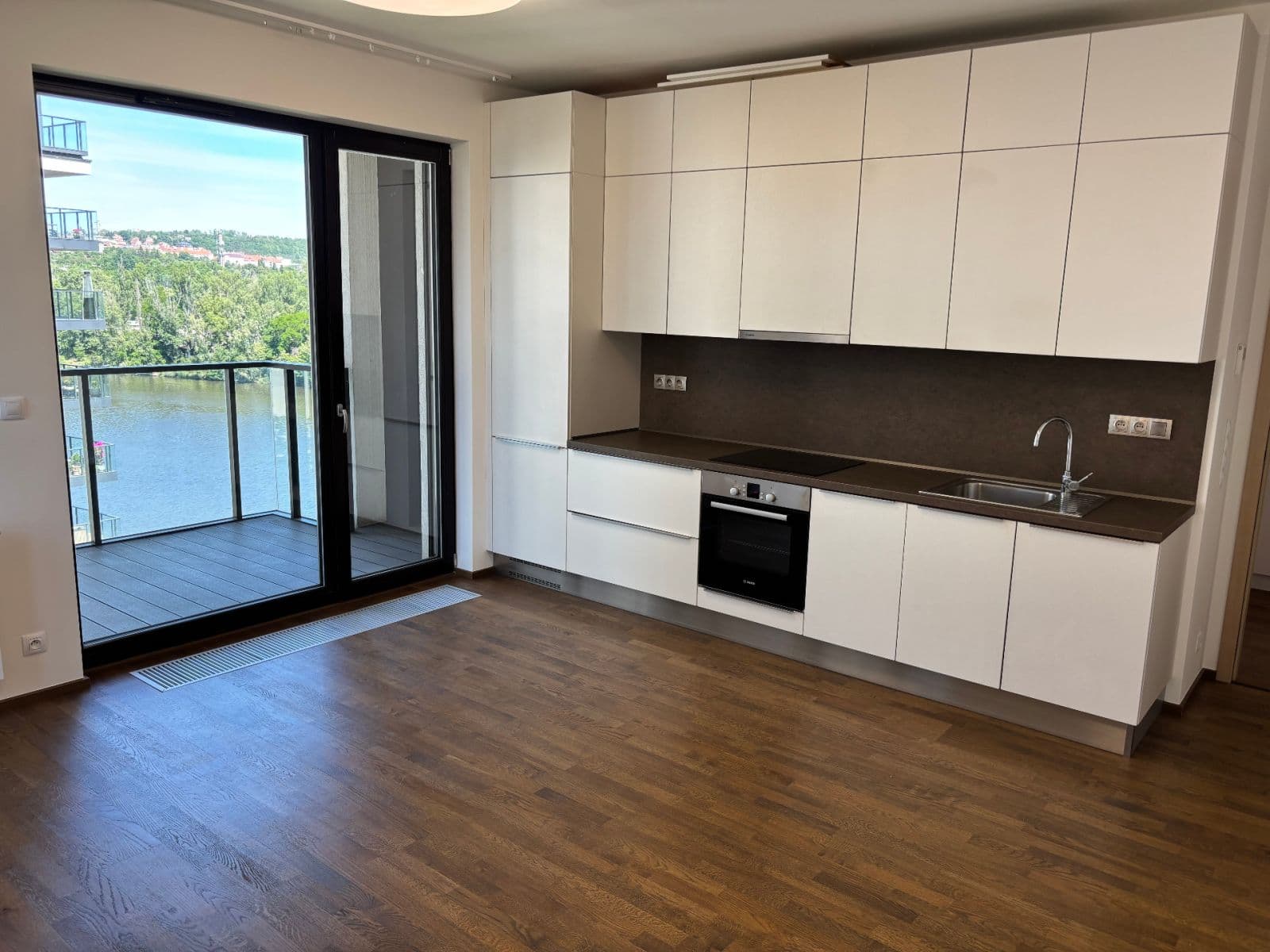 Prenájom bytu 2-izbový 56 m², Sanderova, Praha, Praha Prenájom bytu 2-izbový 56 m², Sanderova, Praha, Praha