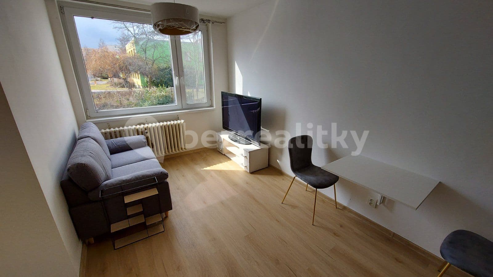 Prenájom bytu 2-izbový 37 m², Ovčí hájek, Praha, Praha Prenájom bytu 2-izbový 37 m², Ovčí hájek, Praha, Praha