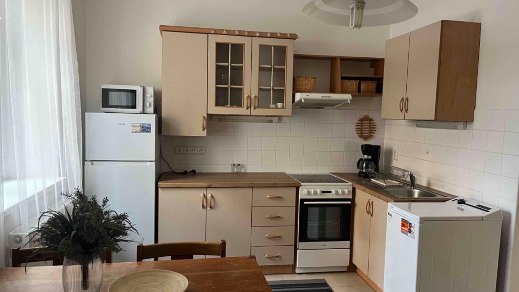 Prenájom bytu 1-izbový 46 m², Cetyňská, Praha, Praha Prenájom bytu 1-izbový 46 m², Cetyňská, Praha, Praha