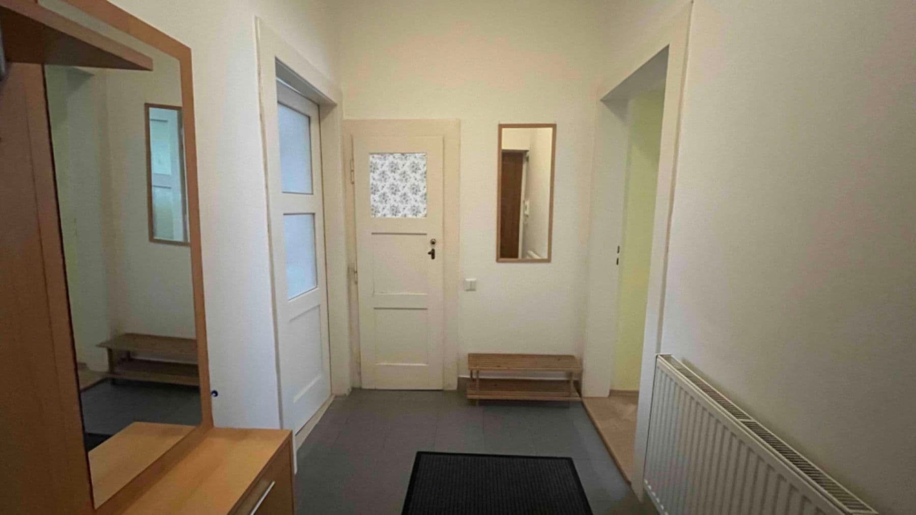 Prenájom bytu 1-izbový 46 m², Cetyňská, Praha, Praha Prenájom bytu 1-izbový 46 m², Cetyňská, Praha, Praha