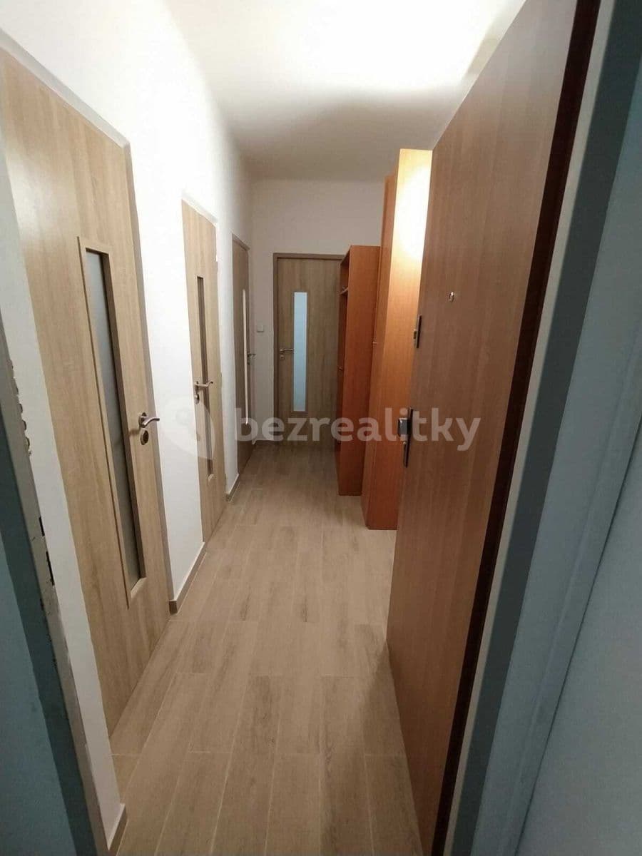 Prenájom bytu 2-izbový 38 m², Krombholcova, Mělník, Středočeský kraj Prenájom bytu 2-izbový 38 m², Krombholcova, Mělník, Středočeský kraj