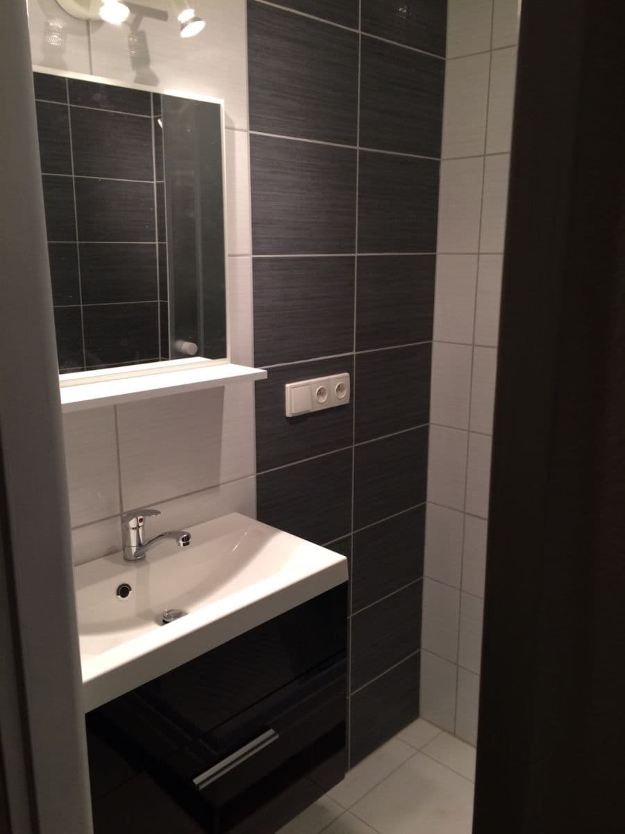 Predaj bytu 3-izbový 54 m², Svojšovická, Praha, Praha Predaj bytu 3-izbový 54 m², Svojšovická, Praha, Praha