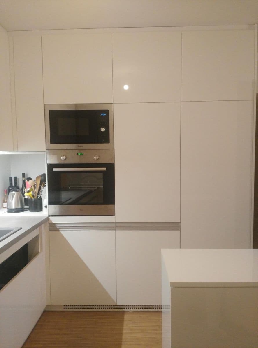 Prenájom bytu 2-izbový 53 m², Václavkova, Hradec Králové, Královéhradecký kraj Prenájom bytu 2-izbový 53 m², Václavkova, Hradec Králové, Královéhradecký kraj