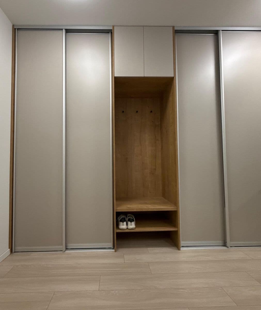 Prenájom bytu 1-izbový 36 m², Jarabinková, Ružinov, Bratislavský kraj Prenájom bytu 1-izbový 36 m², Jarabinková, Ružinov, Bratislavský kraj