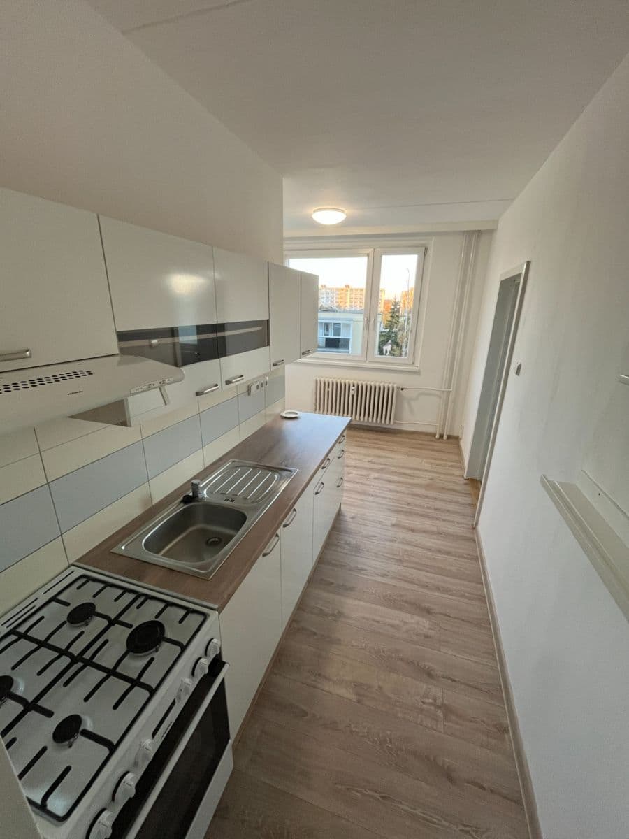 Prenájom bytu 2-izbový 60 m², Nešporova, Olomouc, Olomoucký kraj Prenájom bytu 2-izbový 60 m², Nešporova, Olomouc, Olomoucký kraj