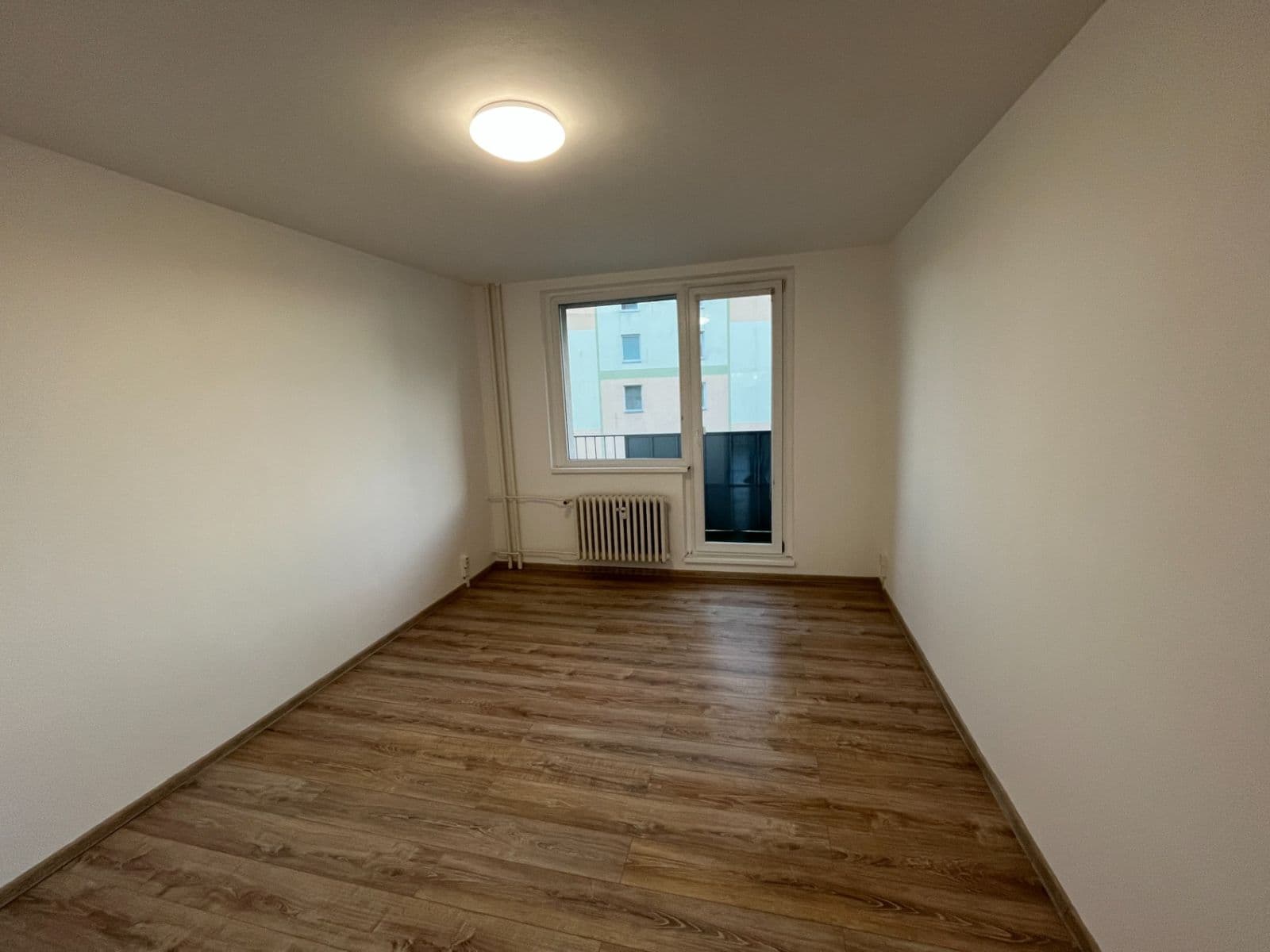 Prenájom bytu 2-izbový 60 m², Nešporova, Olomouc, Olomoucký kraj Prenájom bytu 2-izbový 60 m², Nešporova, Olomouc, Olomoucký kraj