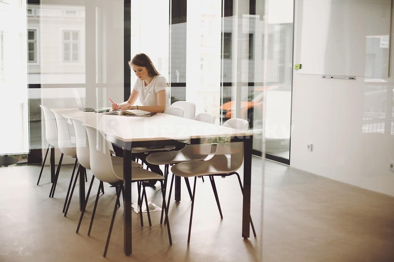 Prenájom bytu 1-izbový 17 m², Na Zátorách, Praha, Praha Prenájom bytu 1-izbový 17 m², Na Zátorách, Praha, Praha