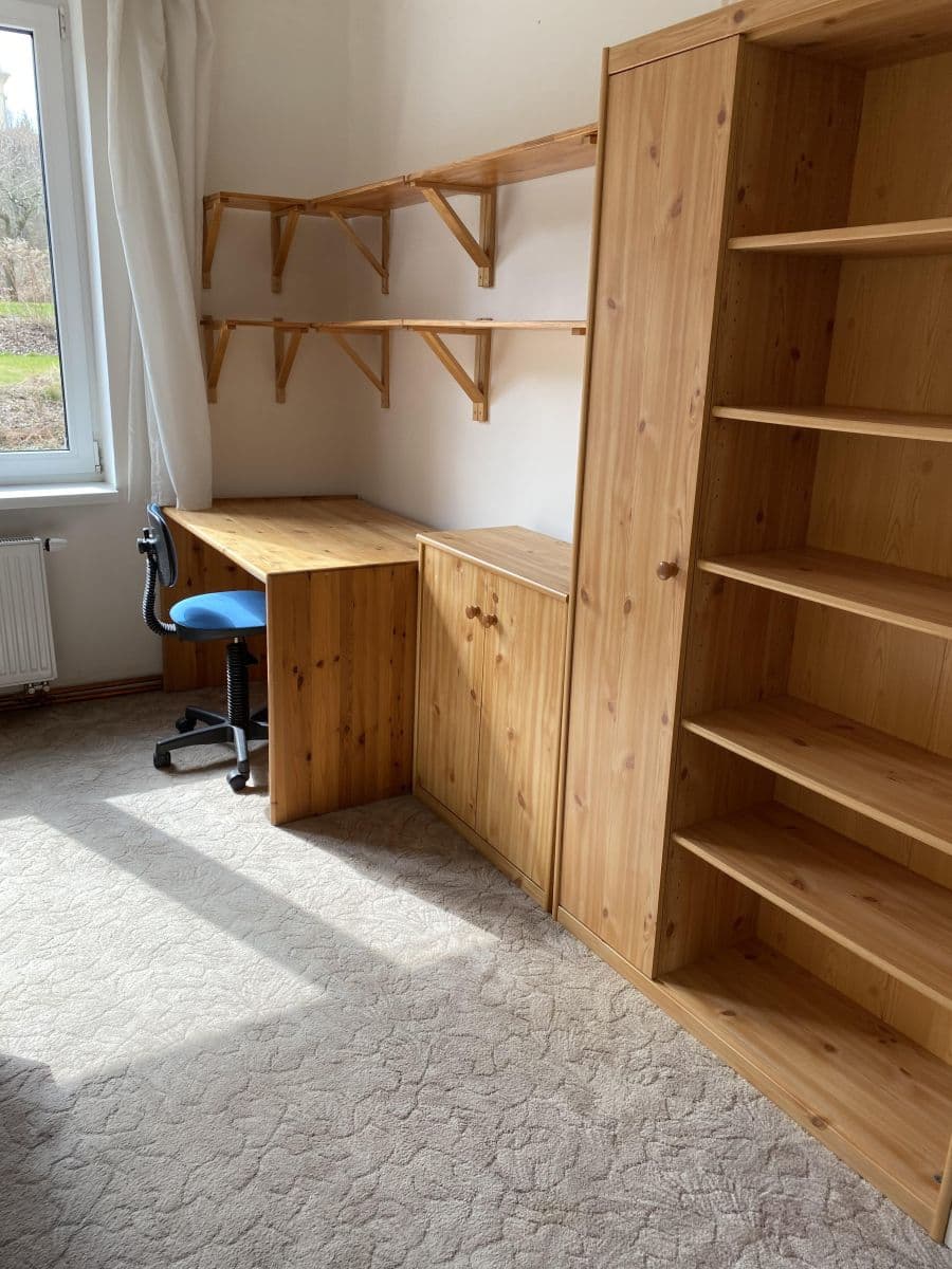 Prenájom bytu 1-izbový 40 m², Buštěhradská, Praha, Praha Prenájom bytu 1-izbový 40 m², Buštěhradská, Praha, Praha