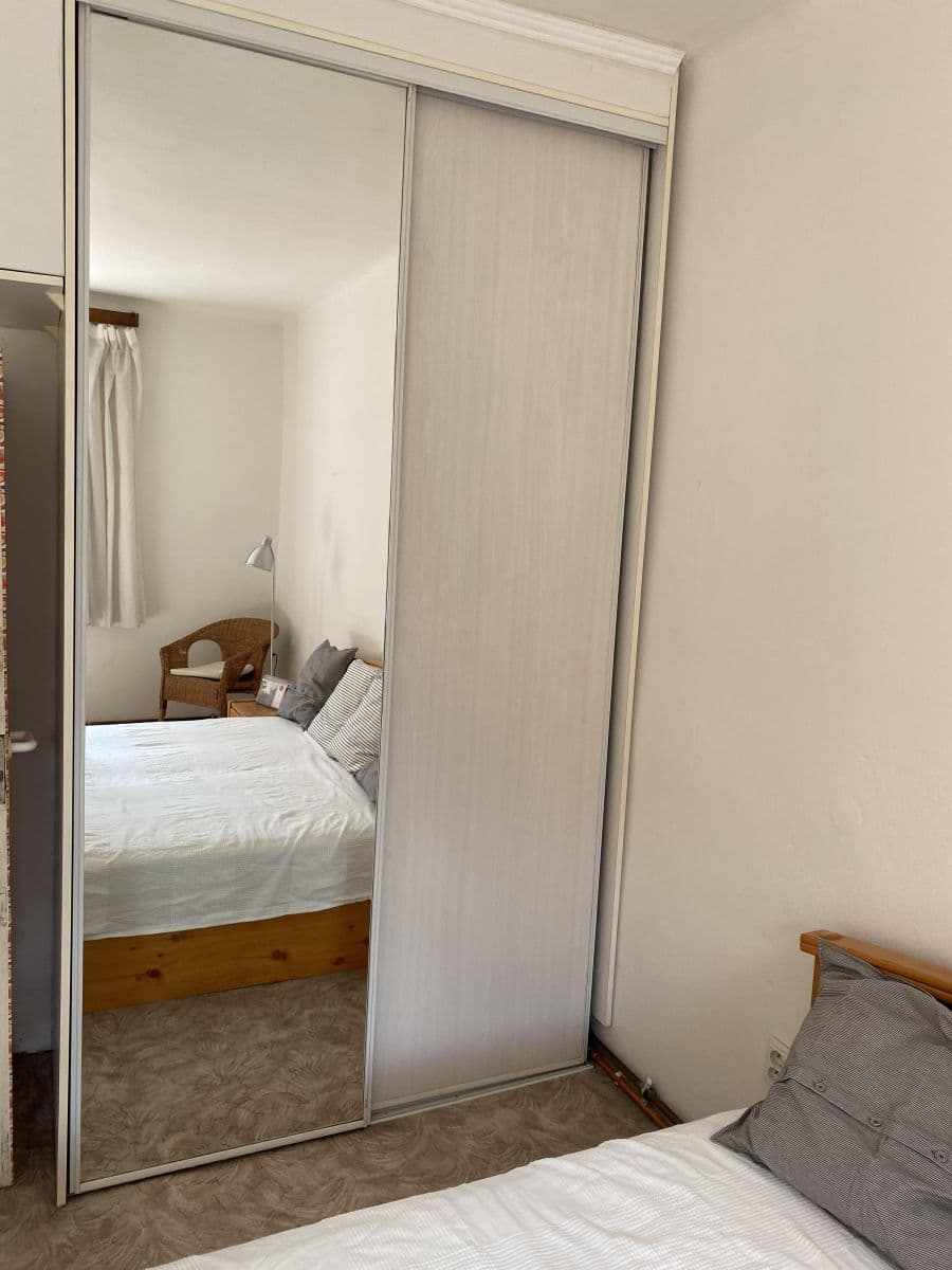 Prenájom bytu 1-izbový 40 m², Buštěhradská, Praha, Praha Prenájom bytu 1-izbový 40 m², Buštěhradská, Praha, Praha