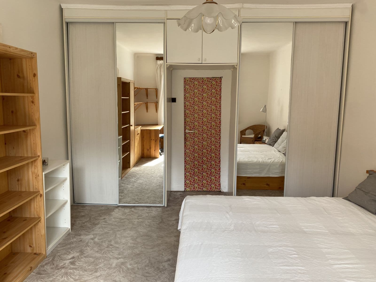 Prenájom bytu 1-izbový 40 m², Buštěhradská, Praha, Praha Prenájom bytu 1-izbový 40 m², Buštěhradská, Praha, Praha