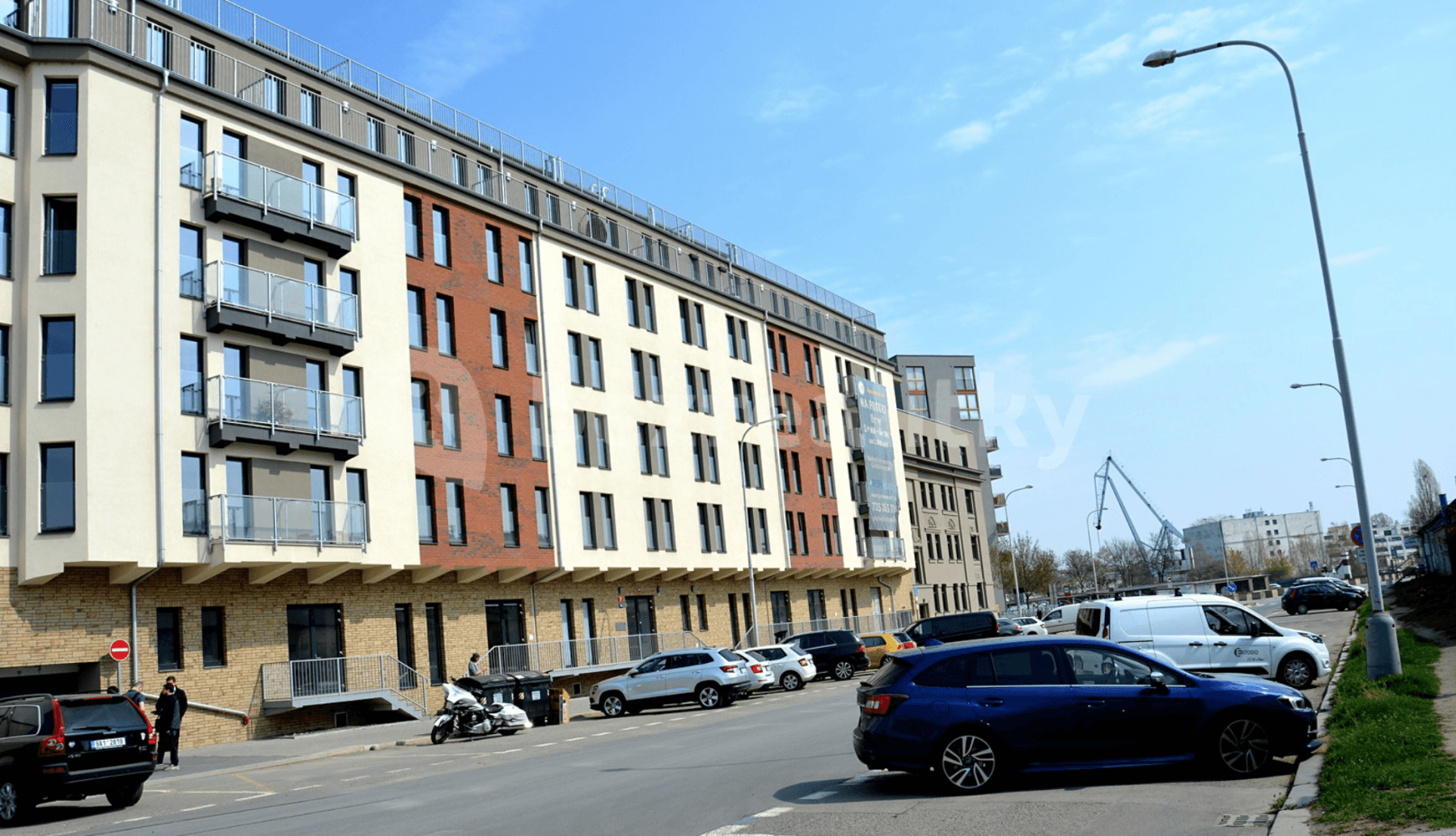 Prenájom bytu 1-izbový 47 m², Jankovcova, Praha, Praha Prenájom bytu 1-izbový 47 m², Jankovcova, Praha, Praha