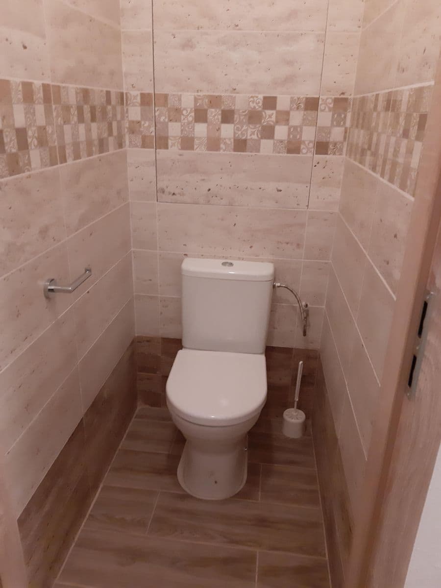 Prenájom bytu 2-izbový 43 m², Devínska Nová Ves, Bratislavský kraj Prenájom bytu 2-izbový 43 m², Devínska Nová Ves, Bratislavský kraj