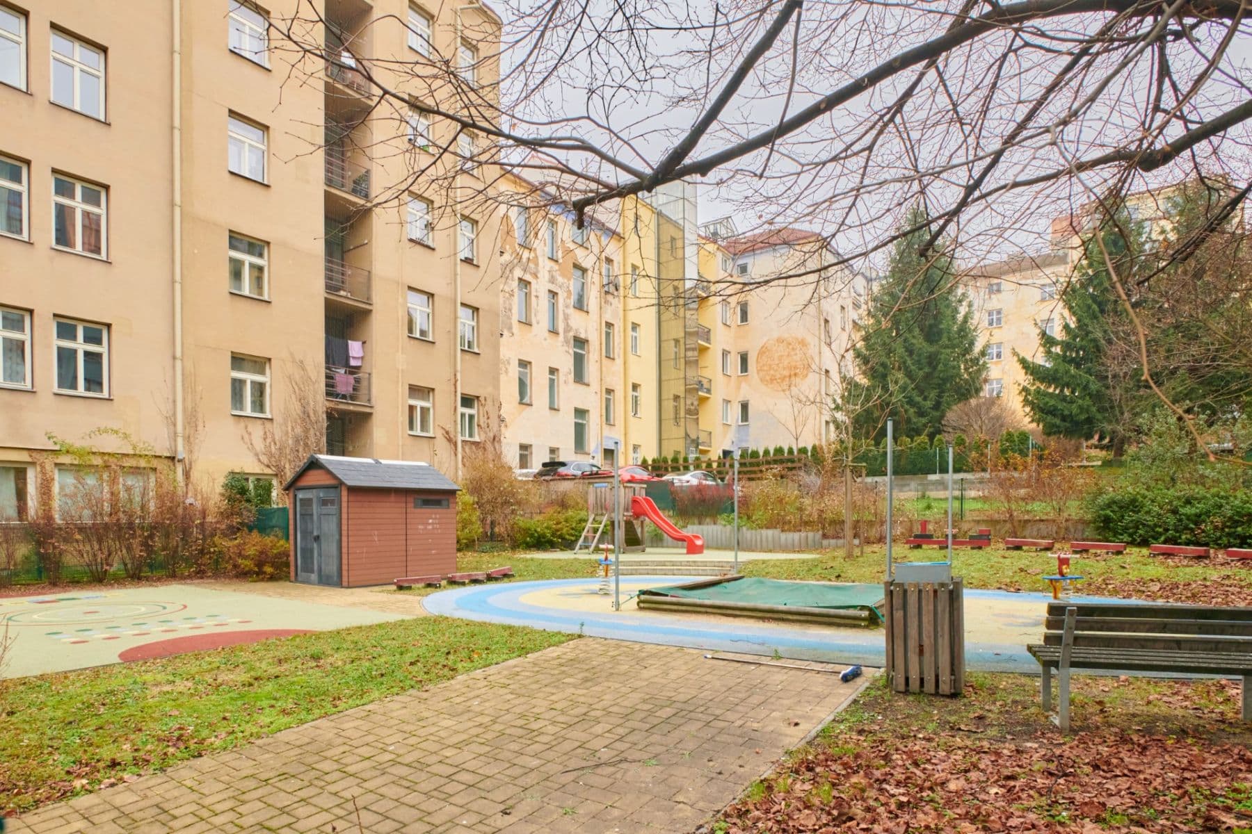 Prenájom bytu 3-izbový 52 m², Sudoměřská, Praha, Praha Prenájom bytu 3-izbový 52 m², Sudoměřská, Praha, Praha