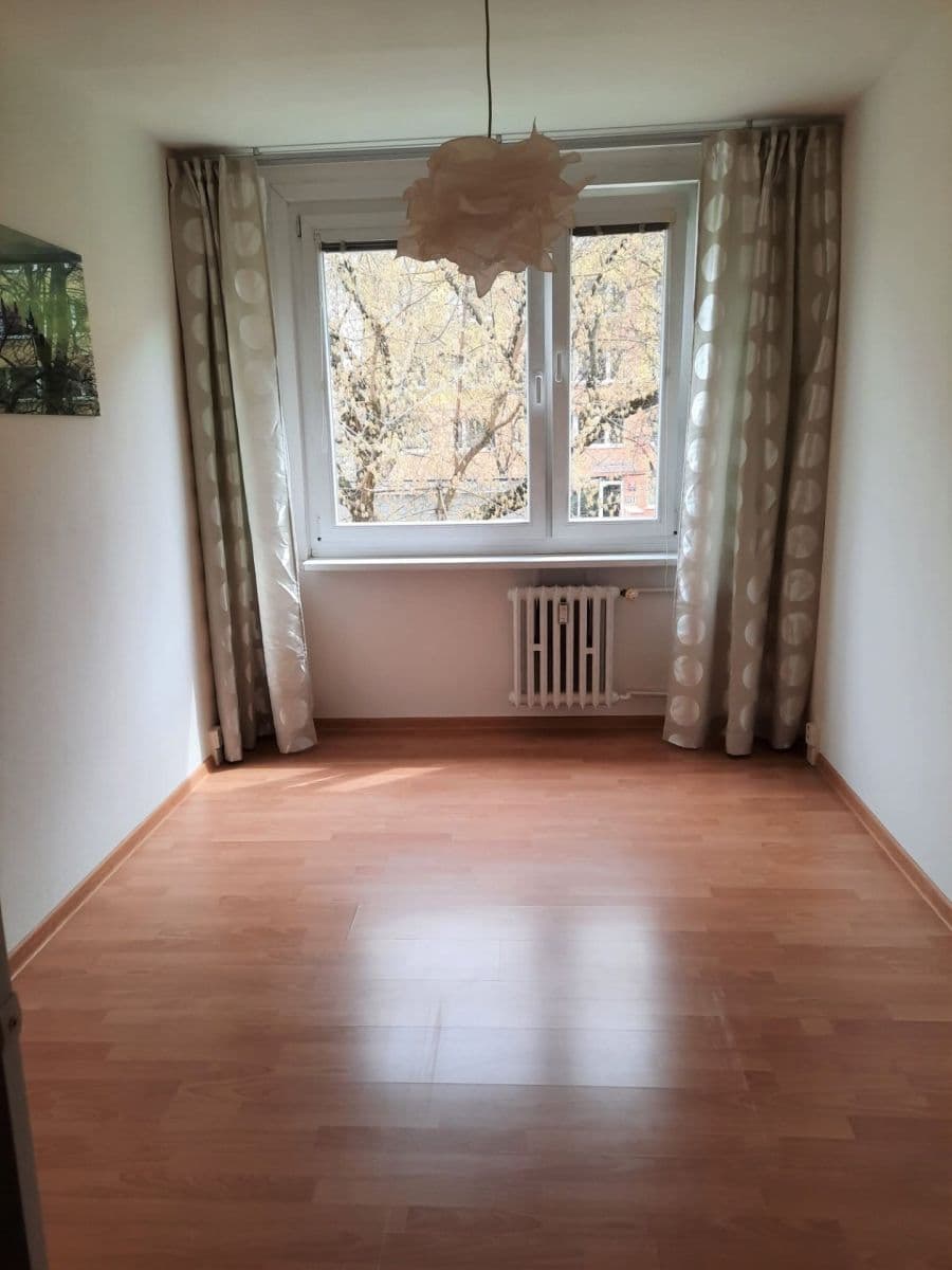 Prenájom bytu 2-izbový 41 m², Přímětická, Praha, Praha Prenájom bytu 2-izbový 41 m², Přímětická, Praha, Praha