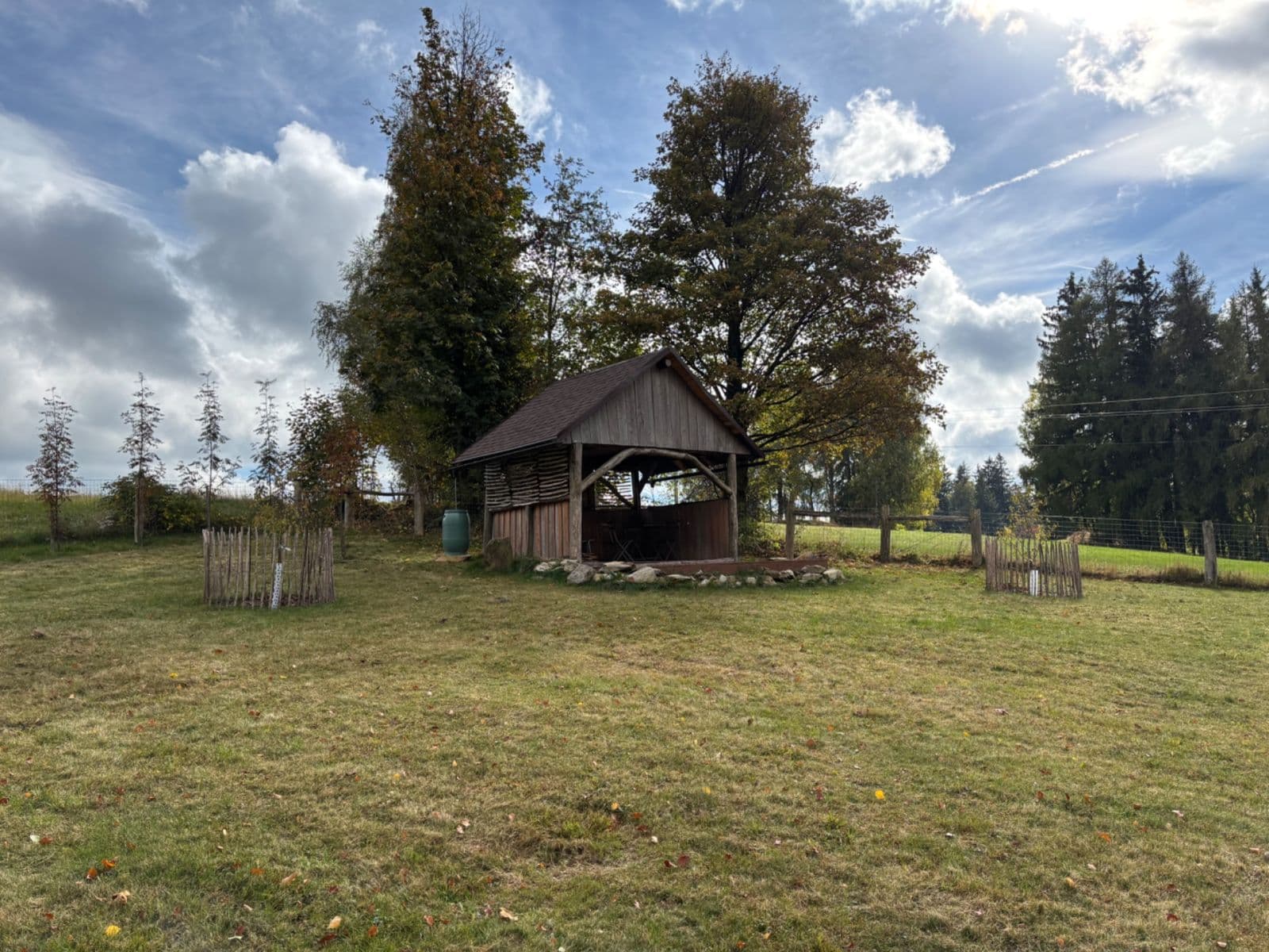 Predaj pozemku 2.342 m², Benecko, Liberecký kraj Predaj pozemku 2.342 m², Benecko, Liberecký kraj