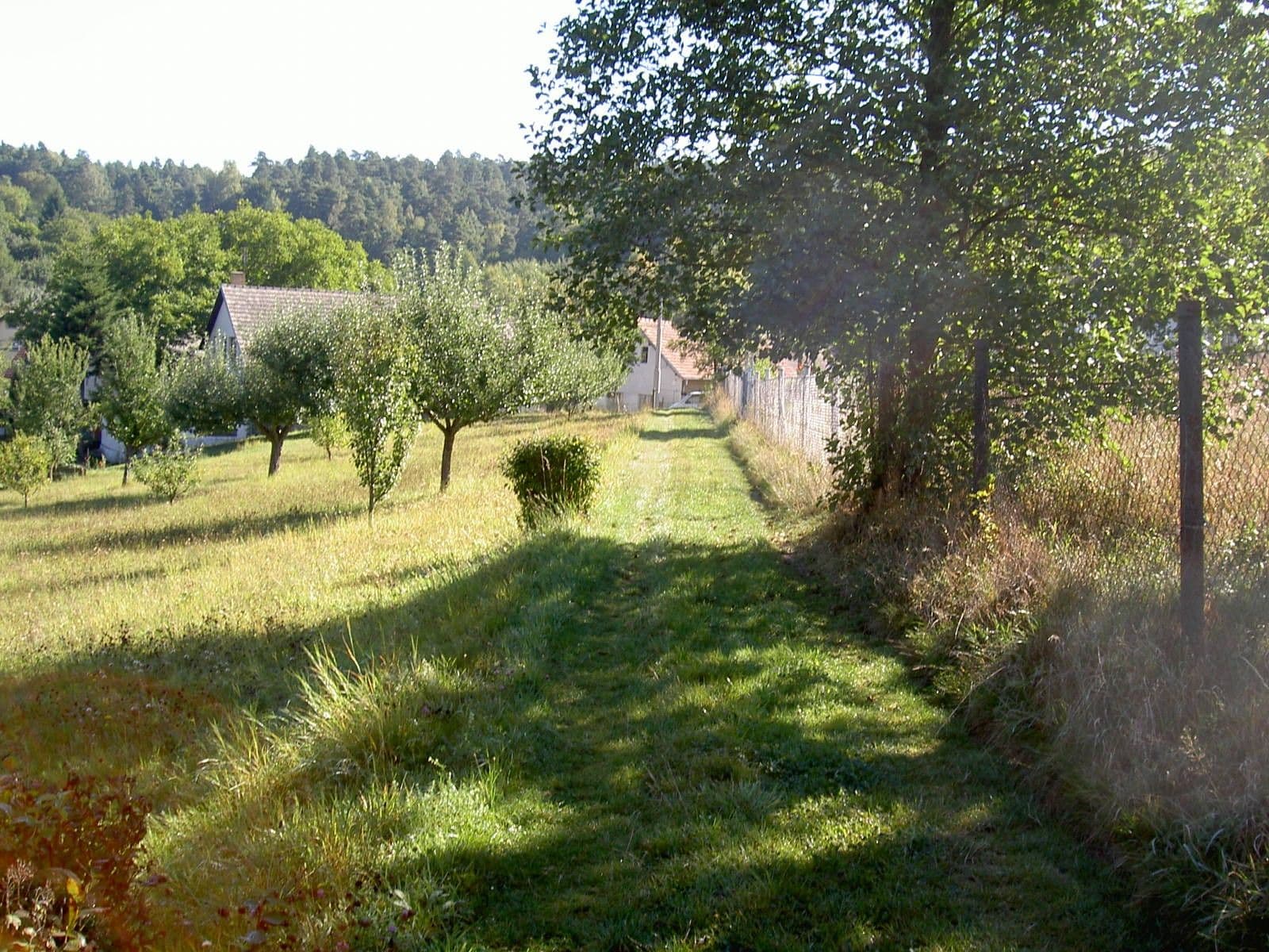 Predaj pozemku 1.171 m², Obecní, Březí, Středočeský kraj Predaj pozemku 1.171 m², Obecní, Březí, Středočeský kraj