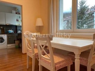 Prenájom bytu 2-izbový 60 m², Špindlerův Mlýn, Královéhradecký kraj Prenájom bytu 2-izbový 60 m², Špindlerův Mlýn, Královéhradecký kraj