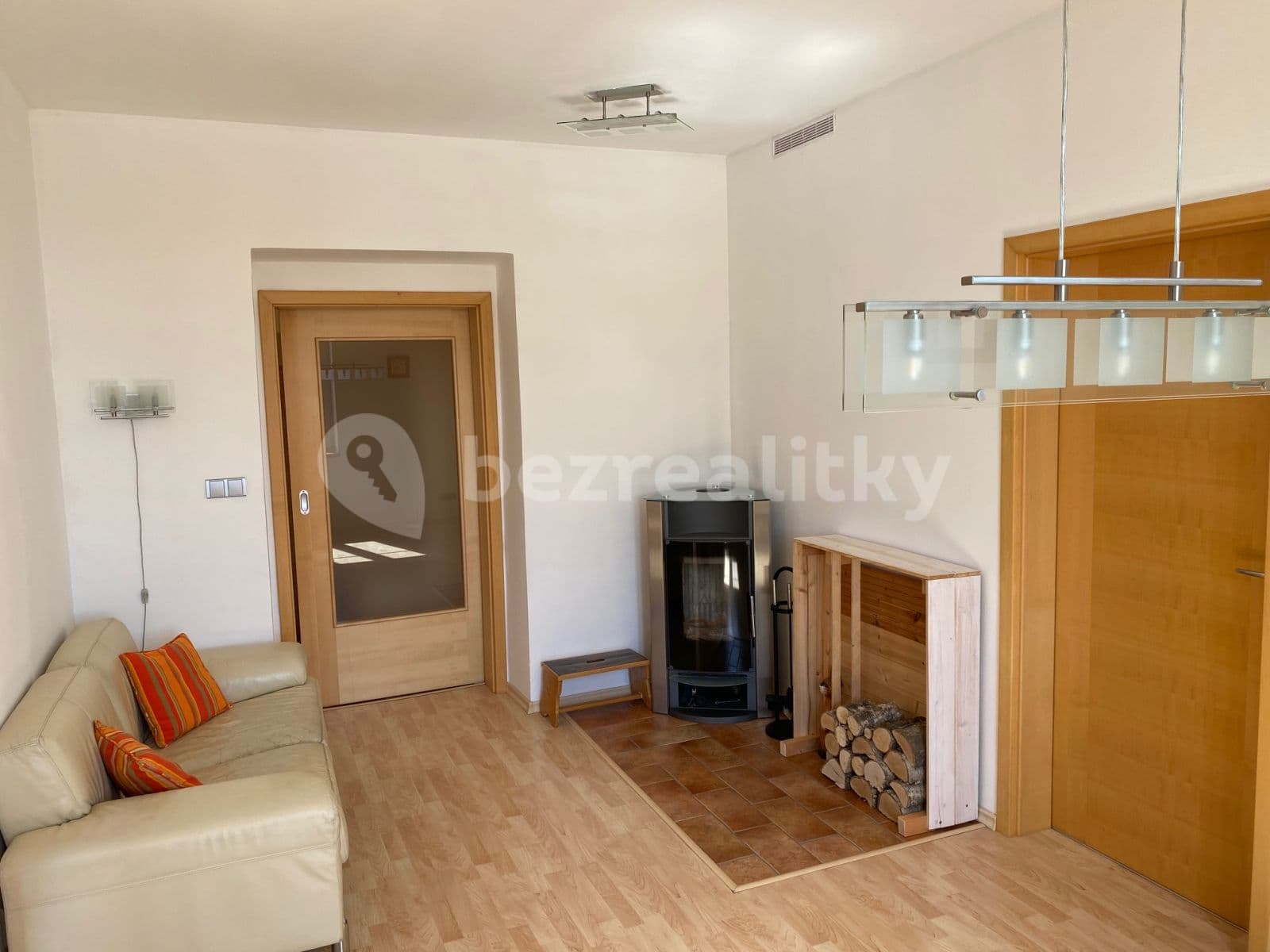 Prenájom bytu 3-izbový 64 m², Rašínova, Soběslav, Jihočeský kraj Prenájom bytu 3-izbový 64 m², Rašínova, Soběslav, Jihočeský kraj