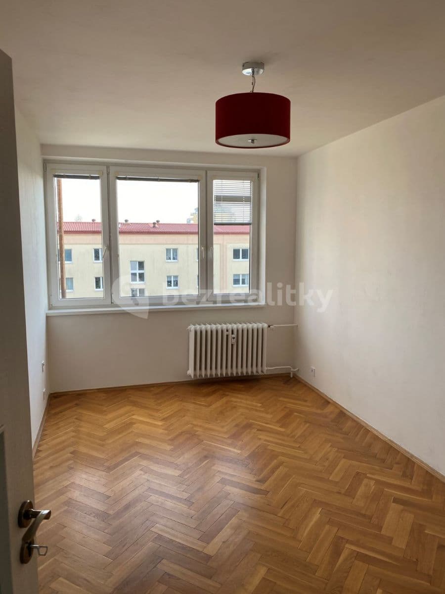 Prenájom bytu 3-izbový 75 m², V Olšinách, Praha, Praha Prenájom bytu 3-izbový 75 m², V Olšinách, Praha, Praha