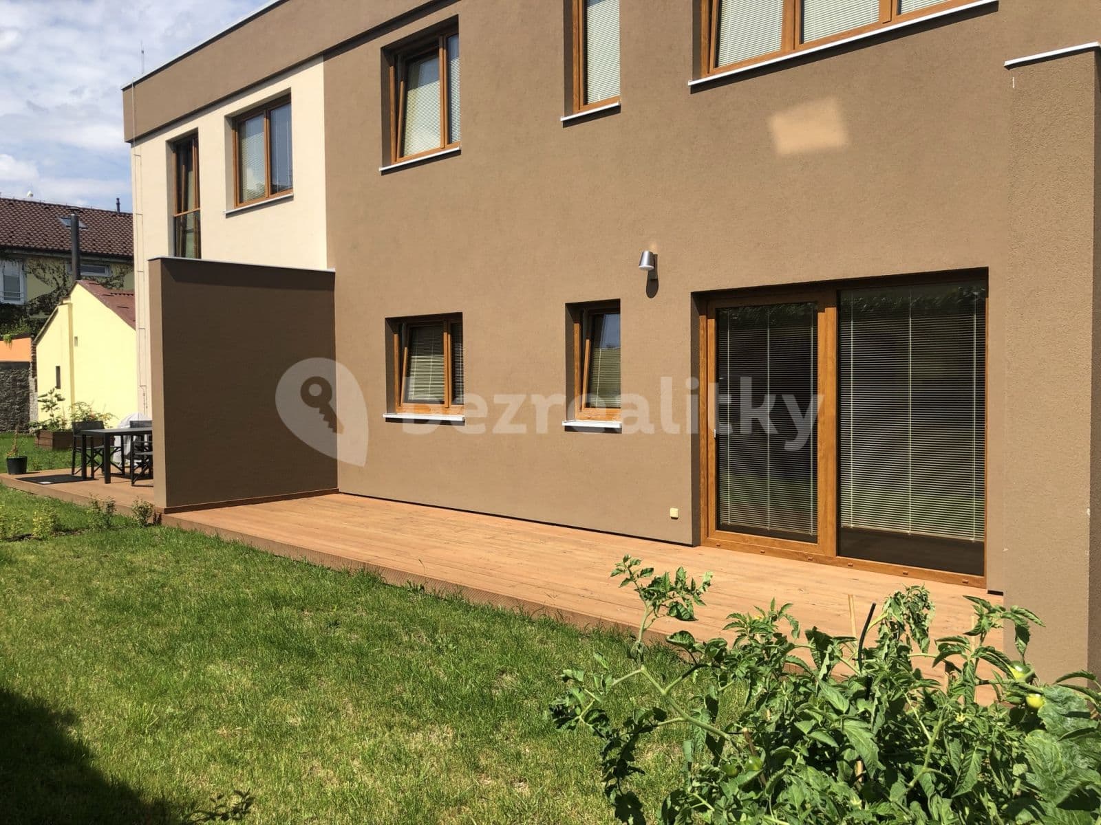 Prenájom bytu 2-izbový 55 m², Brandýská, Praha, Praha Prenájom bytu 2-izbový 55 m², Brandýská, Praha, Praha